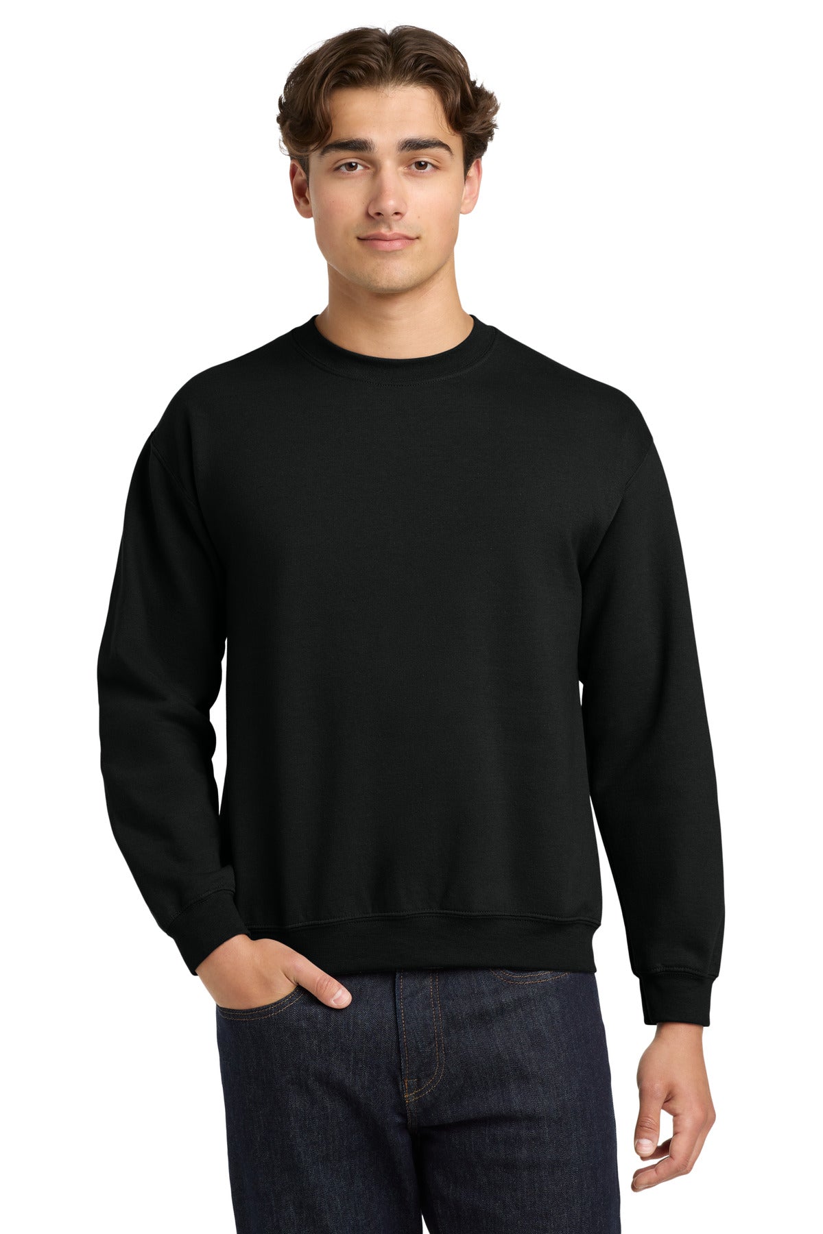 Gildan ®  Heavy Blend™ Crewneck Sweatshirt.  18000